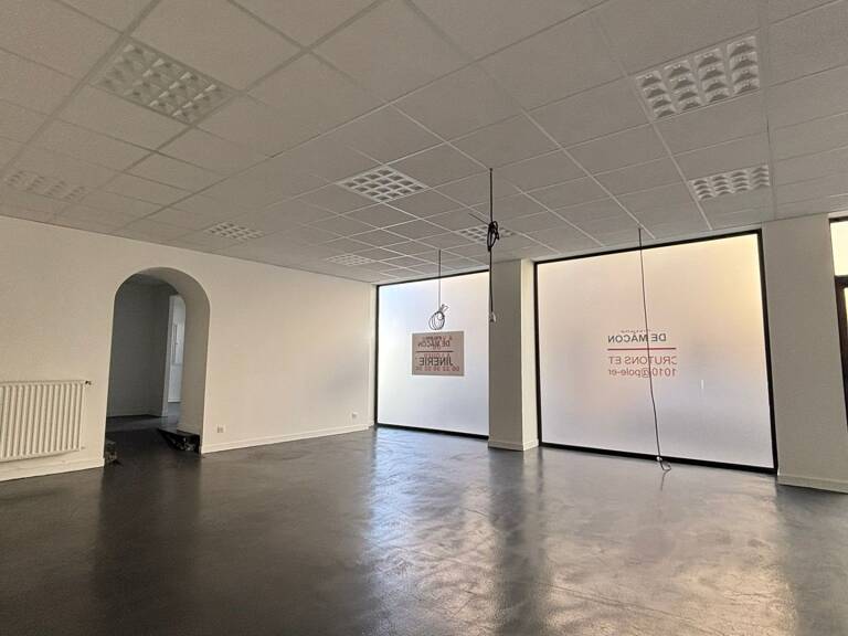 Vente Boutique/Local commercial 184 m&sup2; — photo 1