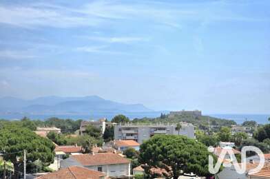 Appartement 3 pièces 255000 €