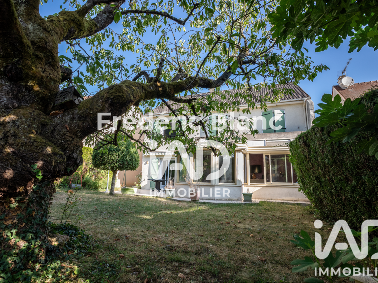 Vente Maison traditionnelle 7 pièces — photo 1