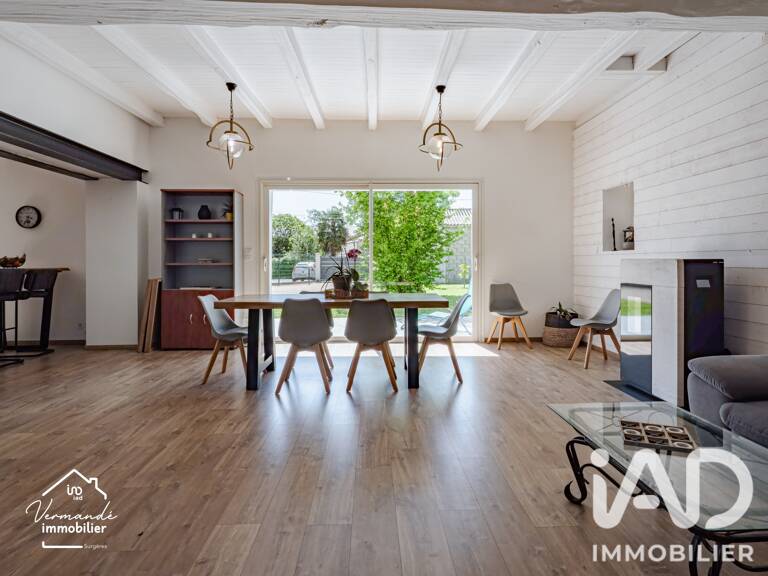 Vente Maison/villa 9 pièces — photo 1