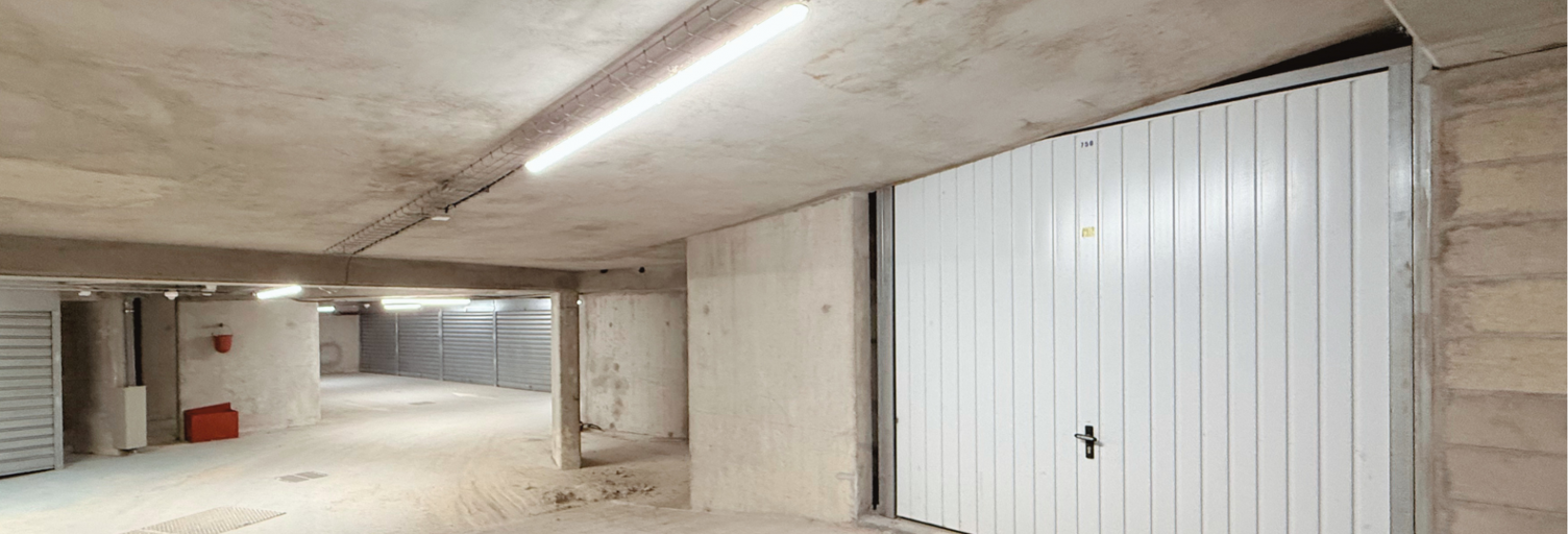 Garage  65 m² à vendre à Paris 19 (75019)