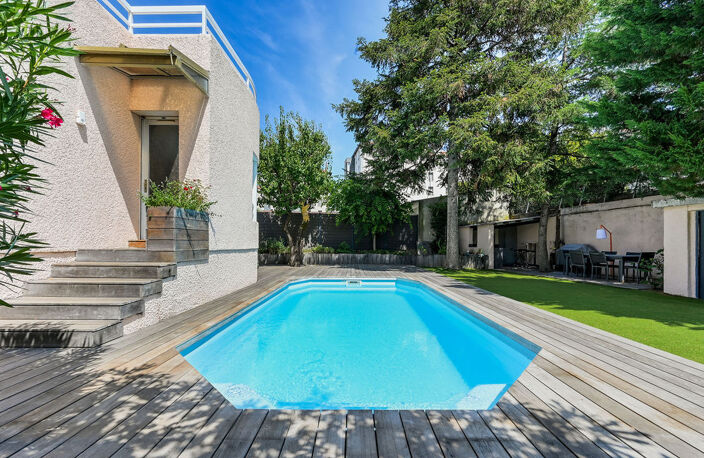 Lyon 3ème   Montchat | Maison familiale avec piscine et jard — photo 2