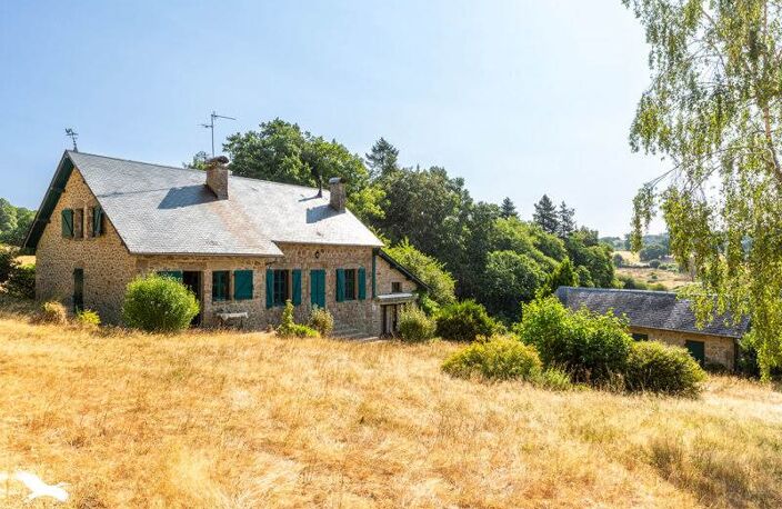 Maison en pierre de 5 pièces principales — photo 2