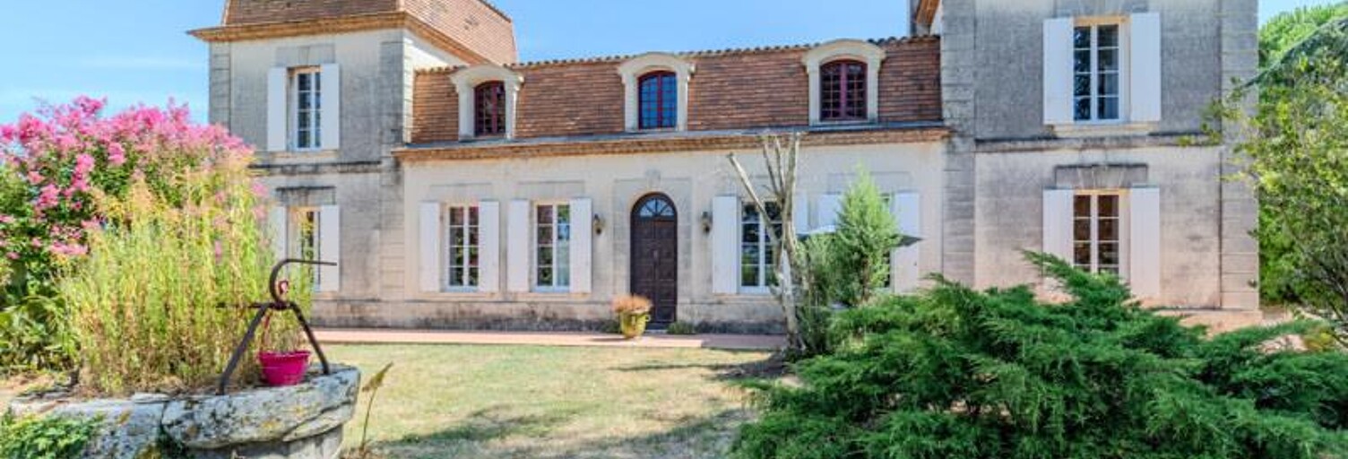 Maison 8 Pièces 340 m² à vendre à Gardegan-et-Tourtirac (33350)