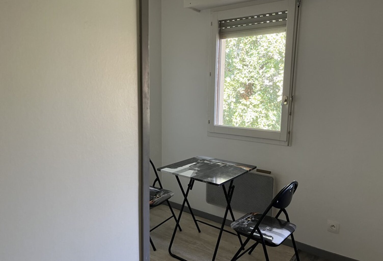 Studio de 1 pièces principales — photo 1