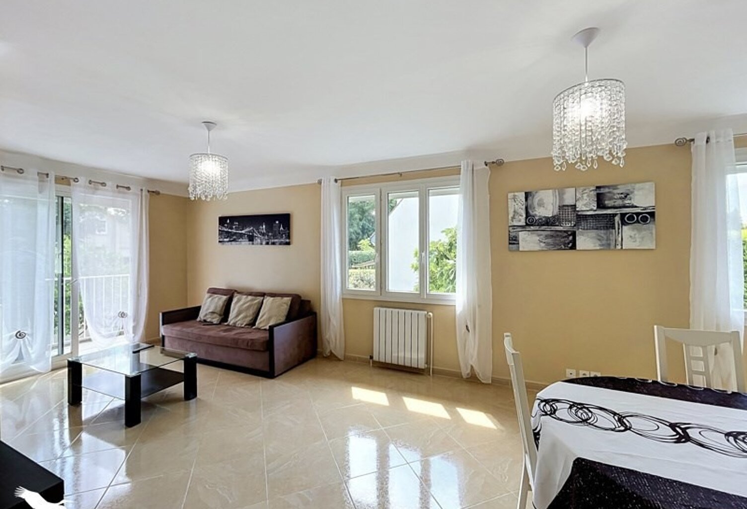 Vente maison 5 pièces 135 m² Les Clayes-sous-Bois (78340) — photo 1