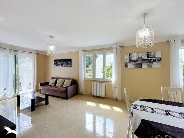 Maison 5 pièces 135 m² à Les Clayes-sous-Bois — photo du bien