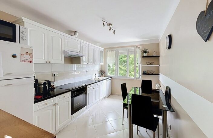 Vente maison 5 pièces 135 m² Les Clayes-sous-Bois (78340) — photo 2