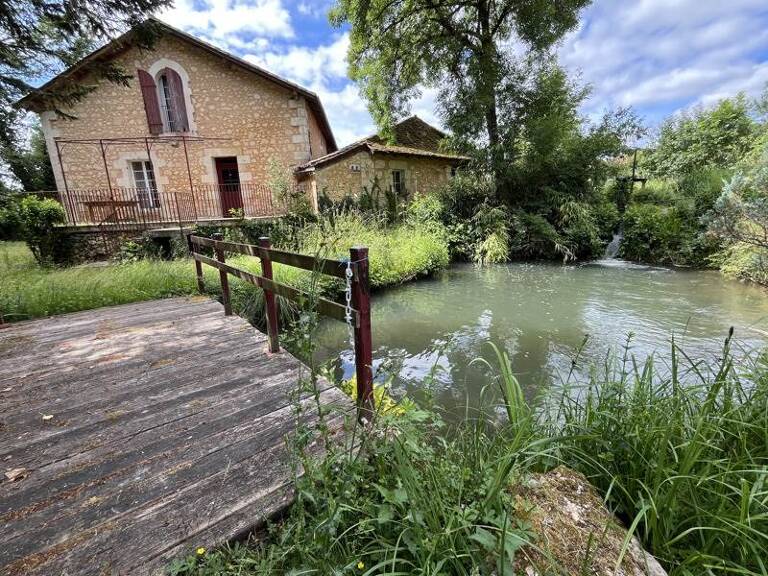 Moulin de 12 pièces principales — photo 1