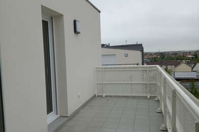 Appartement 3 pièces 930 €