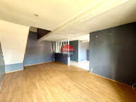 ERCHEU - MAISON INDIVIDUELLE - 3 CHAMBRES - COUR - JARDIN - — photo 2