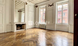Appartement 5 Pièces 222 m² à louer à Lyon 2 (69002)