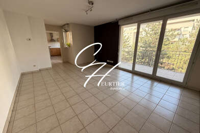 Appartement 3 pièces 750 €