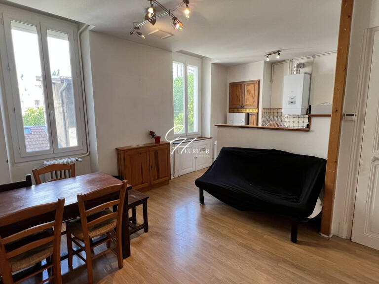 Grenoble T3 de 52m² au calme — photo 1