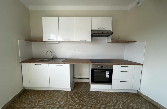 LOCATION T1 RODEZ SANS FRAIS D'AGENCE — photo 2