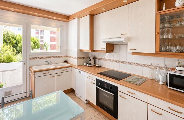 APT T4 — photo 2