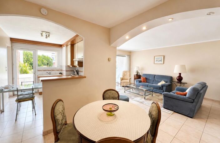 APT T4 — photo 3