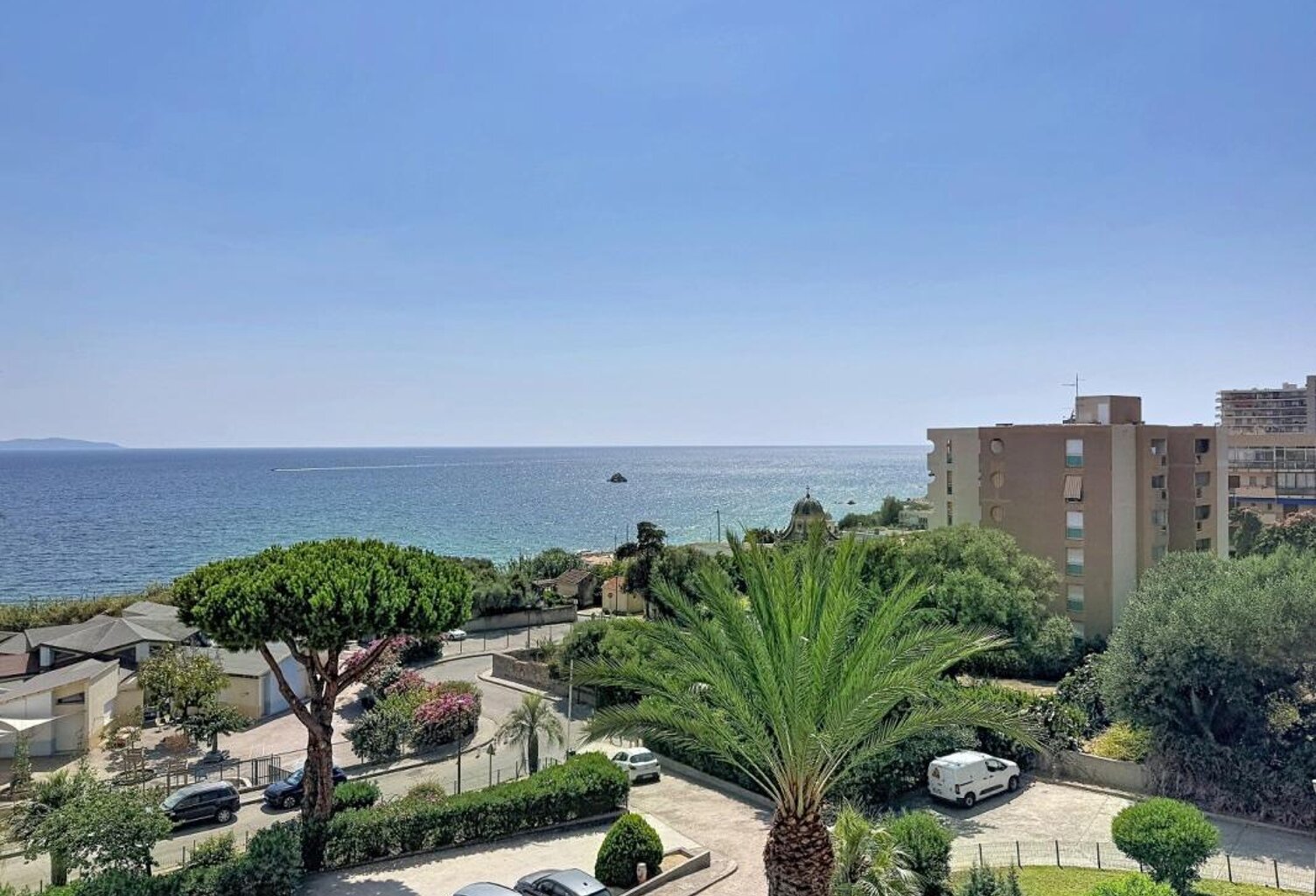 F4 Route des Sanguinaires — photo 1