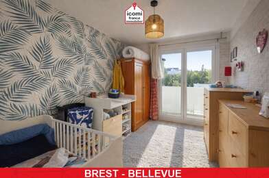 Appartement 5 pièces 149000 €