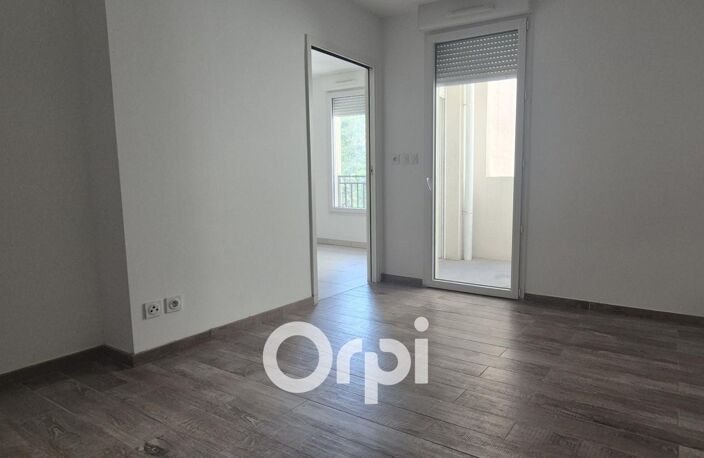 MARSEILLE PLACE DE L'ARCHANGE 13005 APPARTEMENT T2 — photo 3