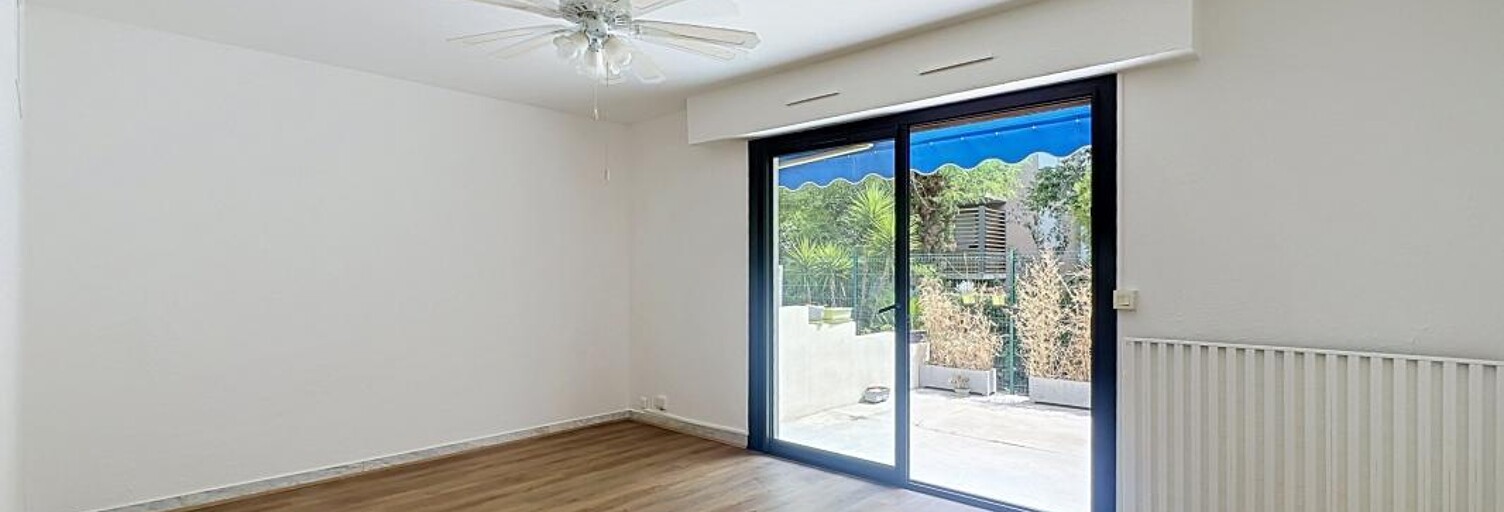 Appartement 1 Pièce 25 m² à louer à Mandelieu-la-Napoule (06210)