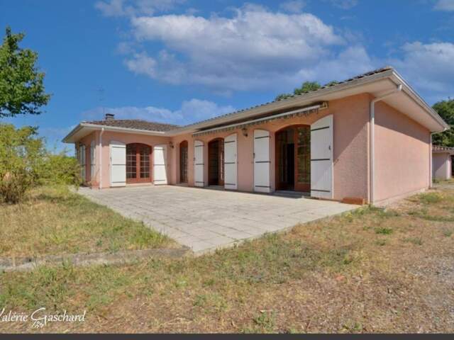 Le Pizou (dordogne) maison de 128 m² +  2850 m² de terrain et triple garage — photo du bien