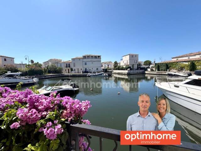 Aigues-Mortes – Marina 3 pièces entièrement rénovée avec poste d'amarrage — photo du bien