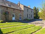 Propriété Corps de ferme SAINT DENIS DE GASTINES (53) — photo 2