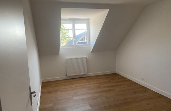 Maison de 130m2 à louer sur Saint-Clément-de-la-Place — photo 5