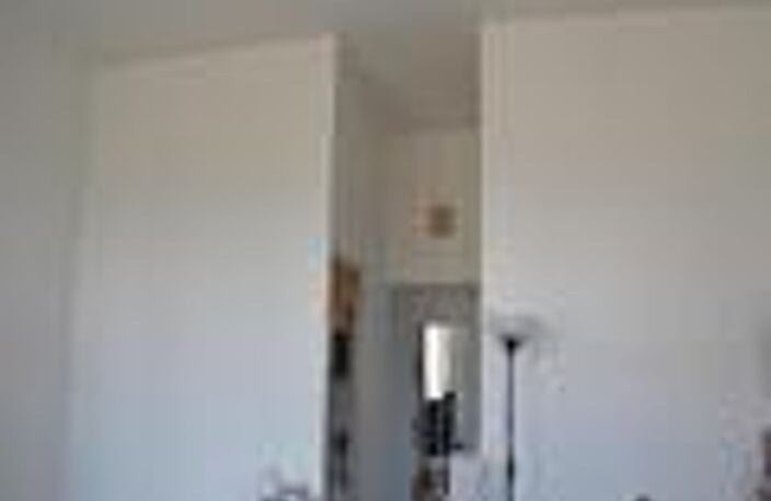 T1 — photo 4