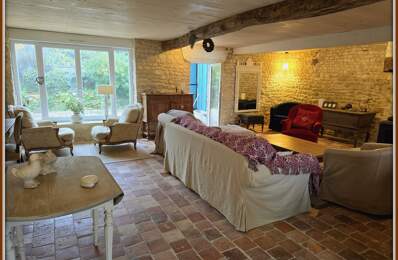 Maison à vendre 4 pièces ANTEZANT LA CHAPELLE (17) LONGERE/ maison charentaise avec dépendances — photo du bien