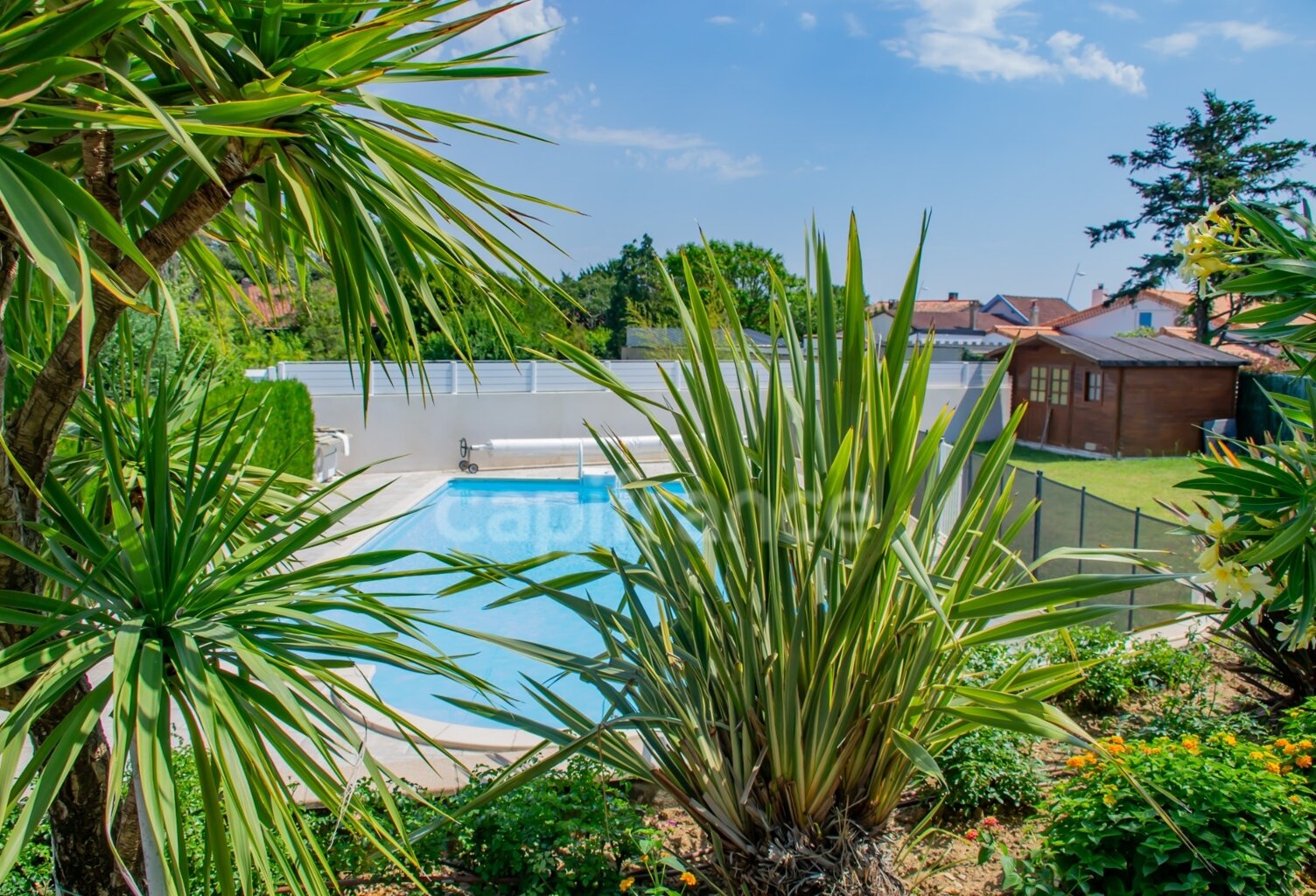 VAUX-SUR-MER – MAISON 160 M² AVEC PISCINE, À PROXIMITÉ DE PONTAILLAC — photo 1