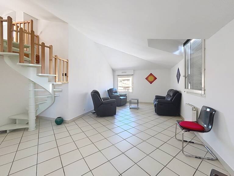 Appartement à vendre 4 pièces  (07) - Superficie 76 m2 loi Carrez - Ascenseur — photo 1