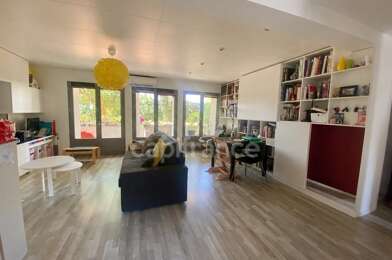 Appartement 3 pièces 235000 €