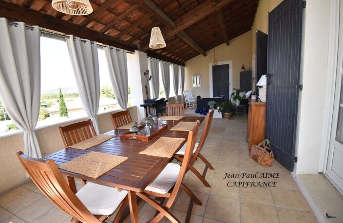 BARJAC – Une propriété de 210 m2 dont un appartement de 70 m2 avec panorama sur les Cévennes, à quelques pas du cœur du village — photo 5