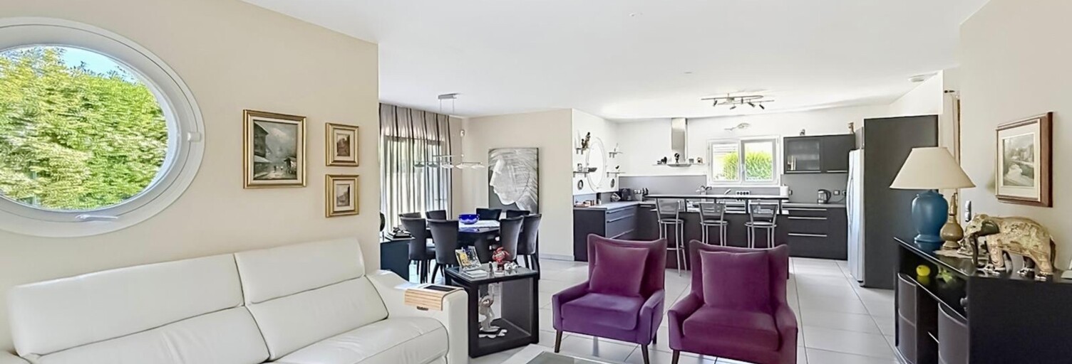 Maison 5 Pièces 220 m² à vendre à Chens-sur-Léman (74140)