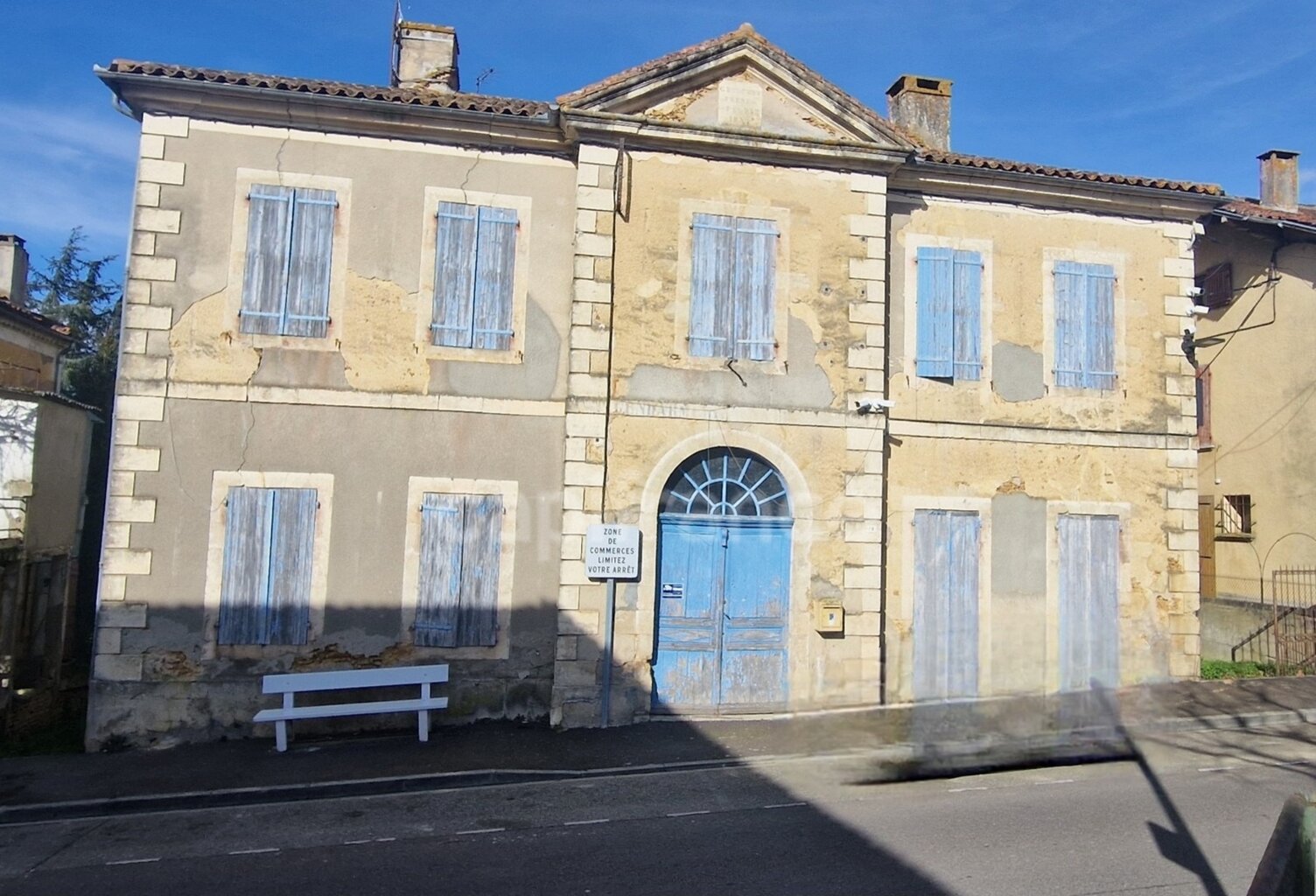 Immeuble à restaurer, à vendre, CAZAUBON (32) — photo 1