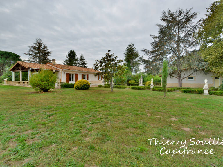 Maison, 5 pièces, 110m², grand parc + garage — photo 1