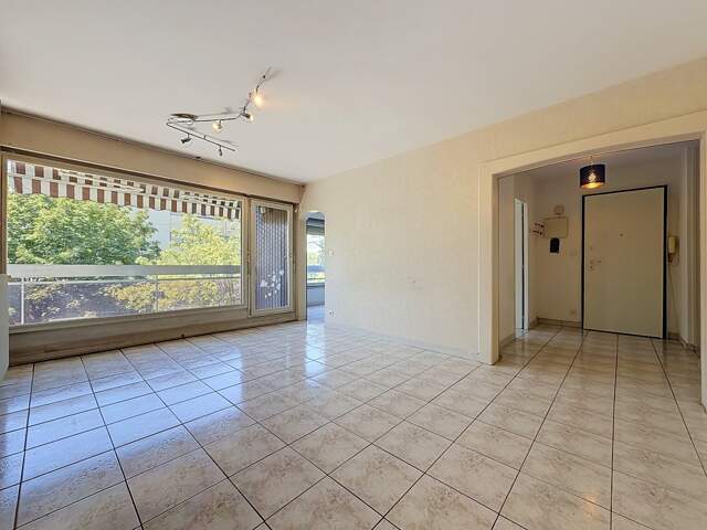 Appartement type T4 - 84m² - emplacement calme et arboré - ANNEMASSE (74) — photo du bien