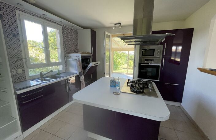 Maison - 140m ² — photo 3