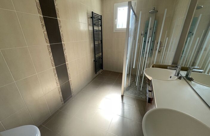 Maison - 140m ² — photo 5