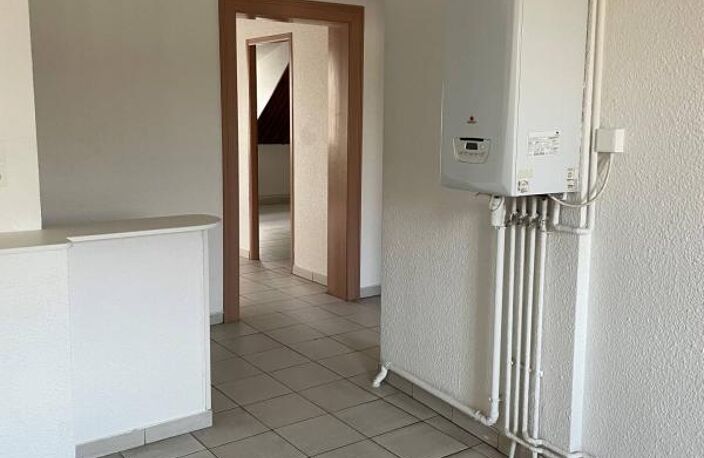 Location - Appartement T3 - 68m2 - Metz — photo 4