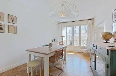 Appartement 4 pièces 1390 €