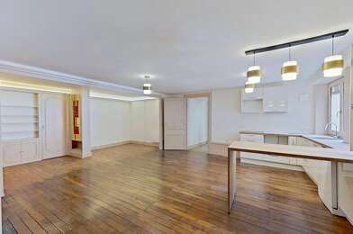 Appartement 4 pièces 1995 €