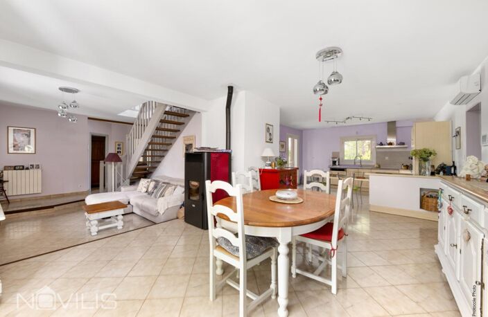 Maison familiale avec piscine et grand jardin Montauban — photo 3