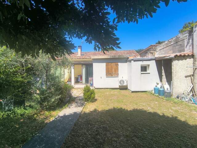 Exclusivité maison individuelle T5 (T3+T2) avec jardins à vendre proche remparts — photo du bien
