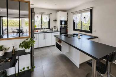 Appartement 4 pièces 679000 €
