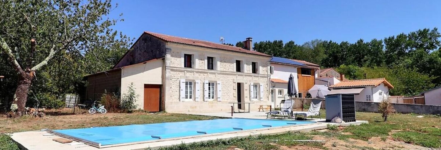 Maison 9 Pièces 280 m² à vendre à Bords (17430)
