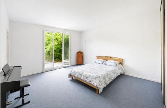 Maison de 6 pièces de 168 m² près de Morainvilliers — photo 5
