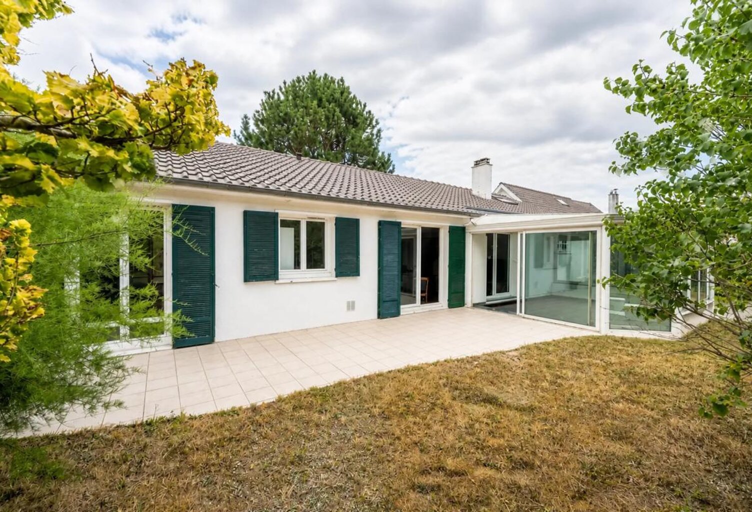 Maison de 6 pièces de 168 m² près de Morainvilliers — photo 1